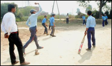 Village-Cricket