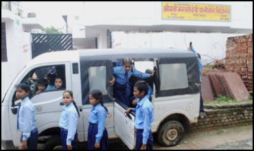 Children-of-Remote-Villages-Transported-to-School